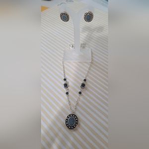 👤 Classic Grey-Blue w/silver Earring & Neclace Set!